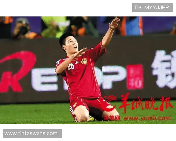 某球星谈中国足球发展:以国家队为核心推动整体进步 某球星谈中国足球发展:以国家队为核心推动整体进步